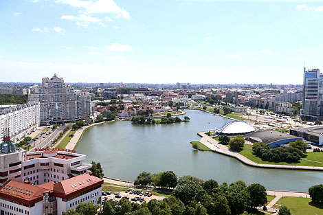 Прекрасный летний Минск: городские улочки и проспекты, знаменитые достопримечательности и лучшие виды с высоты