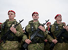 Агляд войскаў, якія ўдзельнічаюць у сумесным стратэгічным беларуска-расійскім вучэнні "Захад-2017"