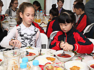 Во время встречи с китайскими школьниками в гимназии №4 Могилева