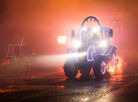 Firebreathing Tractors show by MTZ