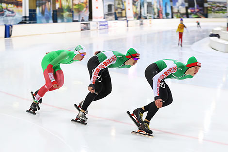 白俄罗斯队队员在2018年平昌冬奥会开赛前最后一次训练