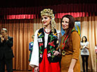 "Белорусский колорит": образы белорусских красавиц показали стилисты на конкурсе в Бресте
