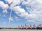 Акция "Гордимся Родиной своей" на площади Государственного флага в Минске