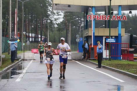 Участники марафона преодолели международный пункт пропуска 