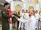 Сотрудницу МЧС позвали замуж во Дворце Независимости