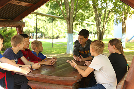 Школьники из Алтая на отдыхе в белорусском санатории 