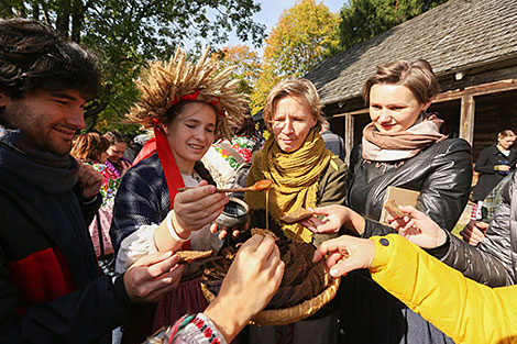 Belarusian harvest festival in Vyazynka
