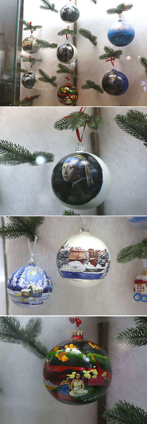 Unique Christmas tree decorations from around the world on display in Minsk
