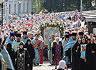 东正教徒庆祝圣母安息节