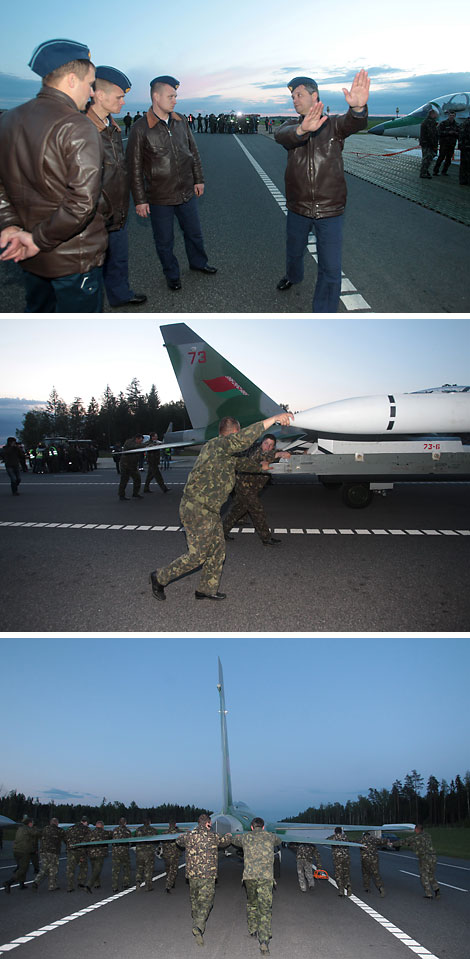 Беларускія лётчыкі ўпершыню ажыццявілі вячэрнюю і начную пасадку ваенных самалётаў на аўтатрасу
