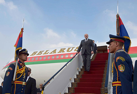 Президент Беларуси Александр Лукашенко прибыл с официальным визитом в Египет