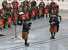 British pipers perform together with the Belarusian army orchestra in Minsk 