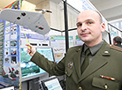 白俄罗斯国防部带来了自己的展览
