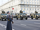 Марш подразделений Министерства внутренних дел прошел на проспекте Независимости в Минске