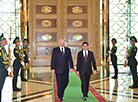 Церемония официальной встречи главы белорусского государства Президентом Турменистана Гурбангулы Бердымухамедовым