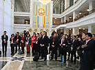 Excursion around the Palace of Independence for Chinese media professionals