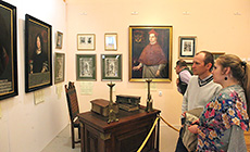 Paintings from Maciej Radziwill’s collection on display in Gomel