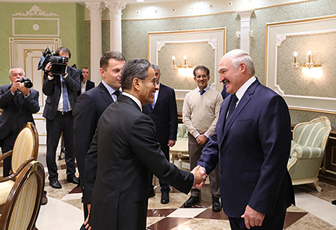 Lukashenko discusses investment projects with major Dubai developer