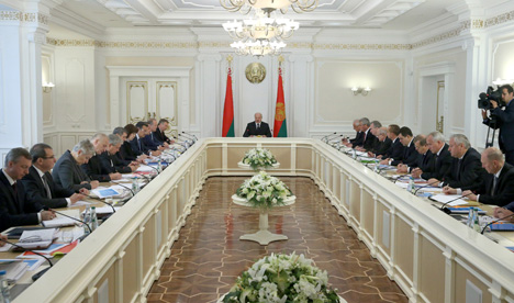 Lukashenko demands strict fulfillment of resolutions of Belarusian People's Congress