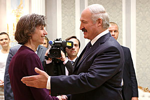 Lukashenko invites WB to increase financing of road construction projects in Belarus