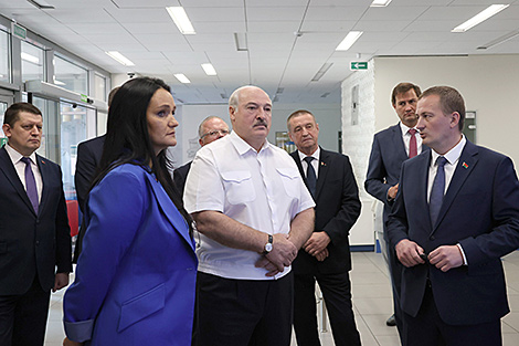 Lukashenko: Belarus should have its own food packaging production by 2023