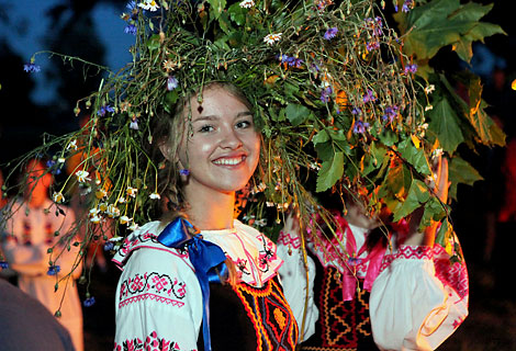 Kupala Night Festival gathers friends along Dnieper River again