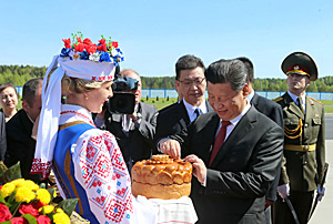 Chinese President Xi Jinping arrives in Belarus on state visit
