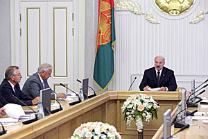 Лукашенко: Без искоренения бесхозяйственности невозможно повышение эффективности всех отраслей экономики