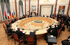 Во Дворце Независимости в Минске завершились переговоры 
