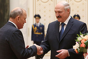 Лукашенко: Благополучие Беларуси складывается из успехов людей, не отступающих перед проблемам