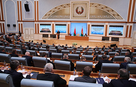 Лукашенко: Структура ЖКХ должна быть единая и управляемая