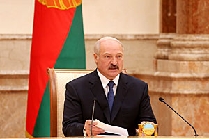 Лукашенко: В новых геополитических реалиях нужно быть сильными - и политически, и экономически
