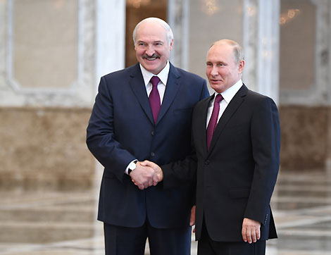 Встреча Лукашенко и Путина проходит во Дворце Независимости