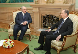 А.Лукашенко выступает за активизацию военно-политического сотрудничества Беларуси и России и в ОДКБ