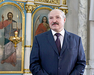 Лукашенко призывает хранить мир и спокойствие на белорусской земле
