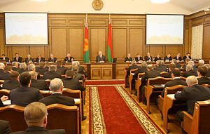 В Беларуси в 2013 году предстоит выполнить основной объем работ по модернизации предприятий