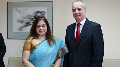 Дапкюнас и посол Индии обсудили подготовку визитов на высшем и высоком уровнях