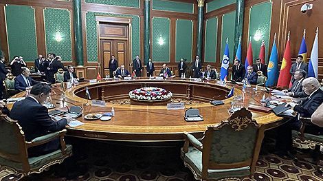 Макей: Беларусь выступает за максимально быстрое урегулирование конфликта в Украине