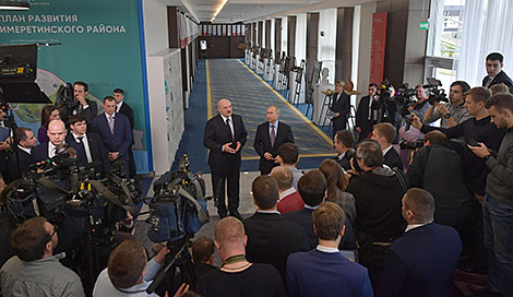 Тема налогового маневра во время встреч с Путиным в Сочи не обсуждалась - Лукашенко