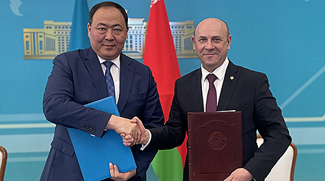 Беларусь и Казахстан подписали межмидовский план сотрудничества на два года