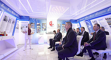 Президент Республики Сербской посетил МНПЦ хирургии, трансплантологии и гематологии