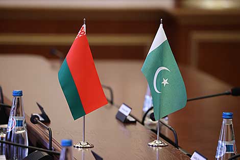 Лукашенко отметил динамичное развитие отношений Беларуси и Пакистана