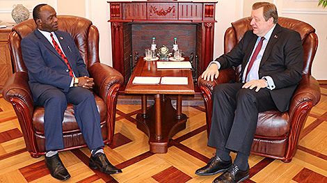 Беларусь и Зимбабве обсудили реализацию договоренностей и взаимодействие в отдельных отраслях