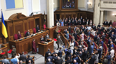 Ляшенко передал Зеленскому поздравления от Президента Беларуси со вступлением в должность
