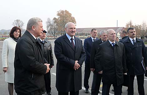 Лукашенко начал посещение Гродненской области с обсуждения ситуации в сельском хозяйстве