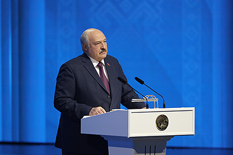 Лукашенко: если надо, в Беларусь будет введено и стратегическое ядерное оружие