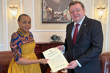 Беларусь и Гана обсудили перспективы сотрудничества в АПК и здравоохранении