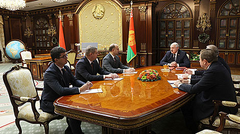 Новый министр, посол и помощник. Лукашенко рассмотрел кадровые вопросы