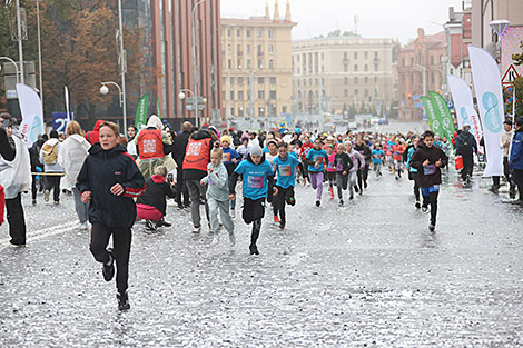 Nearly 10,000 runners register for 2023 Minsk Half Marathon
