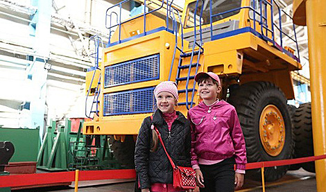 Belarusian heavy truck manufacturer BelAZ to celebrate 70th anniversary with doors open day